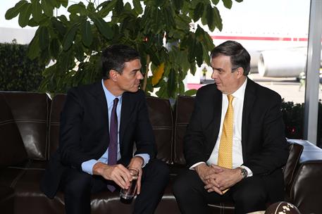 30/01/2019. Pedro Sánchez visita México. El presidente del Gobierno, Pedro Sánchez, conversa con el secretario de Relaciones Exteriores de M...