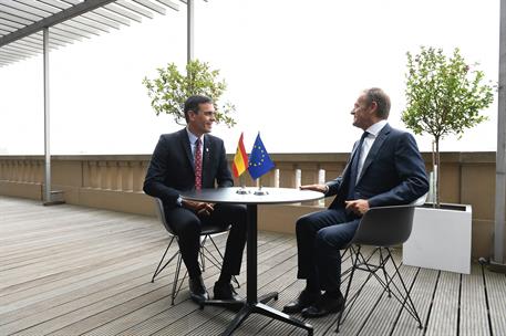 30/06/2019. Pedro Sánchez asiste al Consejo Europeo Extraordinario. El presidente del Gobierno en funciones, Pedro Sánchez, y el presidente ...