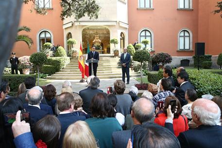 31/01/2019. Pedro Sánchez visita México. El presidente del Gobierno, Pedro Sánchez, junto al embajador de España en México, se dirige a los ...