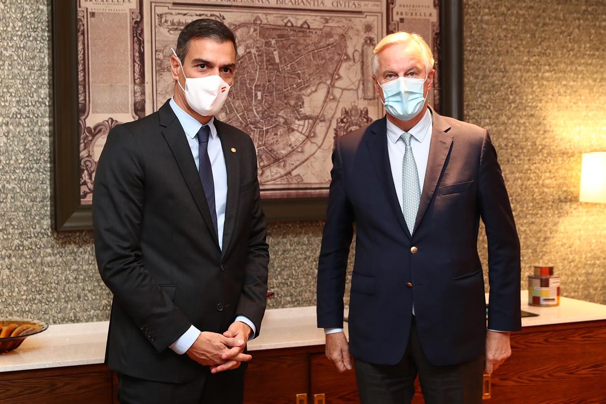 1/10/2020. El presidente del Gobierno asiste al Consejo Europeo extraordinario. El presidente del Gobierno, Pedro Sánchez, con el negociador...