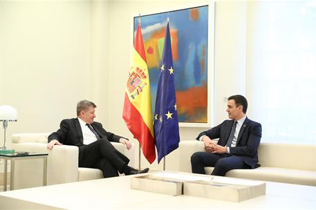 2/03/2020. Sánchez recibe al director general de la Organización Internacional del Trabajo (OIT). El presidente del Gobierno, Pedro Sánchez,...