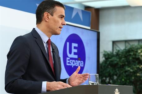 2/10/2020. Pedro Sánchez comparece al término del Consejo Europeo extraordinario. El presidente del Gobierno, Pedro Sánchez, durante su inte...