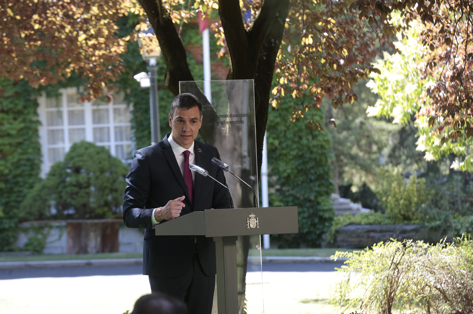 3/07/2020. Pedro Sánchez preside la firma del Pacto por la Reactivación Económica y el Empleo. El presidente del Gobierno, Pedro Sánchez, du...