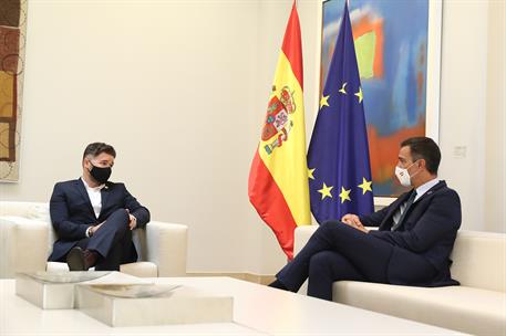 3/09/2020. El presidente del Gobierno se reúne con el portavoz del Grupo de ERC del Congreso. El presidente del Gobierno, Pedro Sánchez, rec...