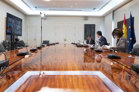 4/04/2020. Reunión del Comité Científico sobre el coronavirus. El presidente del Gobierno, Pedro Sánchez, preside la reunión del Comité Cien...