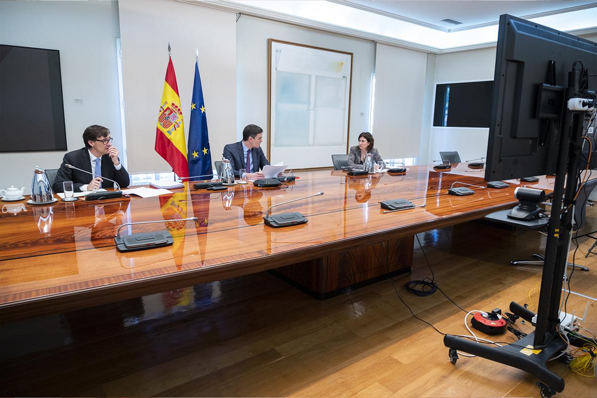 4/04/2020. Reunión del Comité Científico sobre el coronavirus. El presidente del Gobierno, Pedro Sánchez, preside la reunión del Comité Cien...