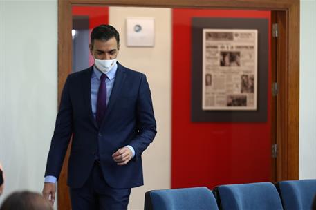 4/08/2020. Comparecencia del presidente del Gobierno, Pedro Sánchez. El presidente del Gobierno, Pedro Sánchez, a su llegada a la sala de pr...