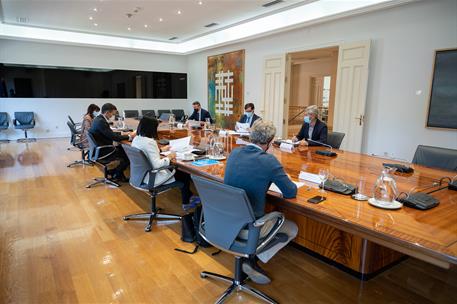 5/10/2020. Pedro Sánchez preside el Comité de Seguimiento del Coronavirus. El presidente del Gobierno, Pedro Sánchez, ha presidido la reunió...