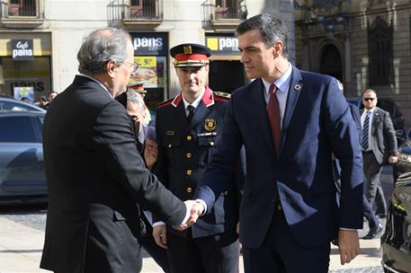 6/02/2020. Pedro Sánchez se reúne con el president de la Generalitat de Catalunya, Joaquim Torra. El presidente del Gobierno, Pedro Sánchez,...
