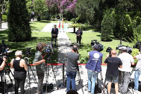 6/07/2020. Pedro Sánchez se reúne con Antònio Costa en Portugal. El presidente del Gobierno, Pedro Sánchez, y el primer ministro de la Repúb...