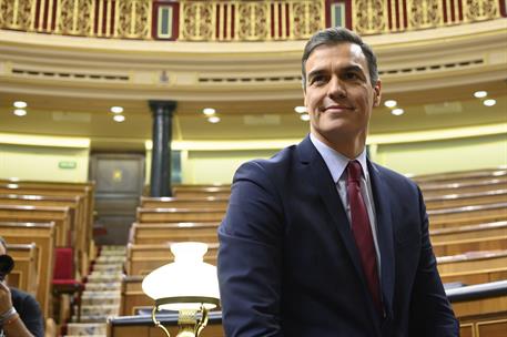 7/01/2020. Pedro Sánchez se somete a la sesión de investidura (3ª jornada). Pedro Sánchez, tras ser investido presidente del Gobierno por el...