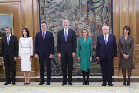 8/01/2020. Pedro Sánchez promete ante el rey su cargo como presidente del Gobierno. Foto de familia de Pedro Sánchez, tras prometer su cargo...