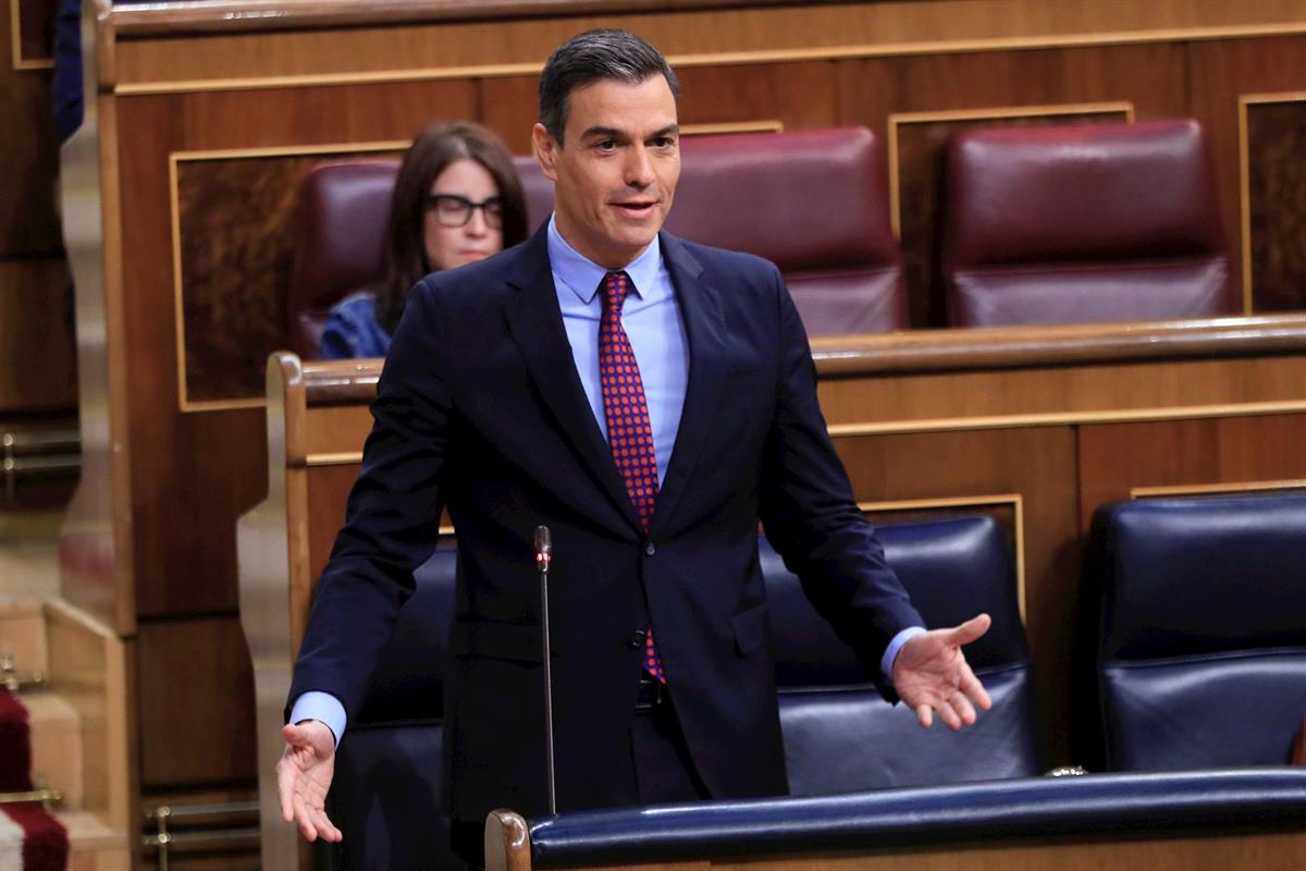 10/06/2020. El presidente del Gobierno asiste a la sesión de control en el Congreso. El presidente del Gobierno, Pedro Sánchez, durante una ...