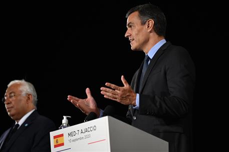 10/09/2020. Pedro Sánchez asiste a la VII Cumbre de Países del Sur de la UE. El presidente del Gobierno, Pedro Sánchez, durante su intervenc...