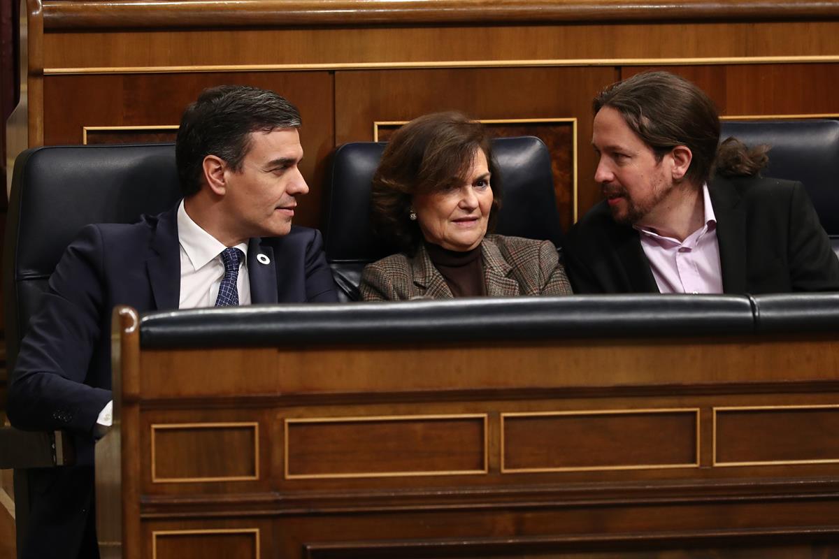 11/02/2020. Proposición de Ley Orgánica de la eutanasia. El presidente del Gobierno, Pedro Sánchez; junto a la vicepresidenta primera y mini...