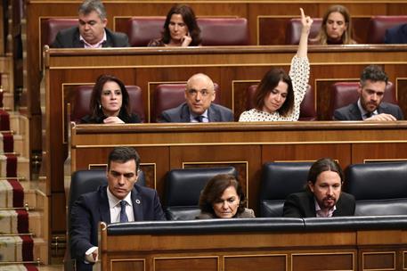 11/02/2020. Proposición de Ley Orgánica de la eutanasia. El presidente del Gobierno, Pedro Sánchez; junto a la vicepresidenta primera y mini...