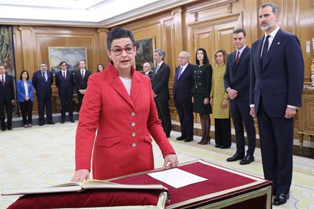 13/01/2020. Toma de posesión del Gobierno presidido por Pedro Sánchez. La ministra de Asuntos Exteriores, Unión Europea y Cooperación, María...