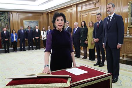 13/01/2020. Toma de posesión del Gobierno presidido por Pedro Sánchez. La ministra de Educación y Formación Profesional, Isabel Celaá Diégue...