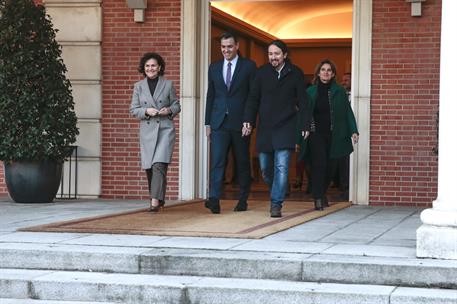 14/01/2020. Primera reunión del Consejo de Ministros de la XIV Legislatura. El presidente del Gobierno, Pedro Sánchez, acompañado de la vice...