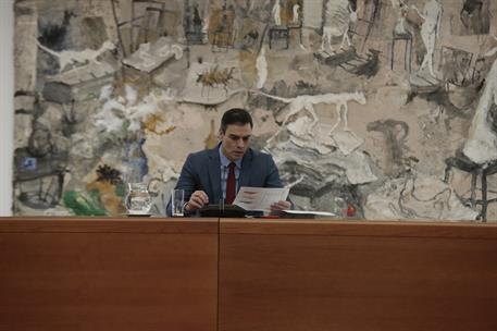 16/04/2020. Pedro Sánchez preside la reunión del Comité de Gestión Técnica del Coronavirus. El presidente del Gobierno, Pedro Sánchez, duran...