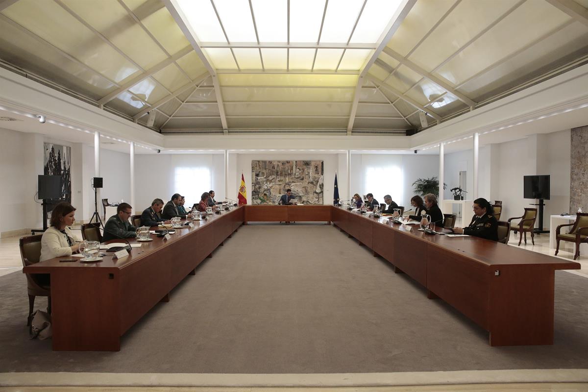 16/04/2020. Pedro Sánchez preside la reunión del Comité de Gestión Técnica del Coronavirus. El jefe del Ejecutivo, Pedro Sánchez, preside la...