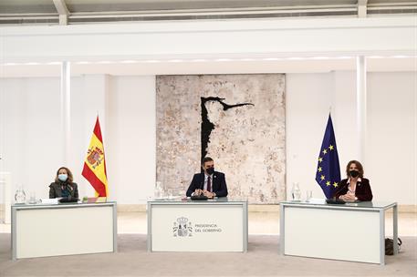 16/11/2020. Sánchez preside la Mesa de Diálogo Social para la Recuperación, la Transformación y la Resiliencia. El jefe del Ejecutivo, Pedro...