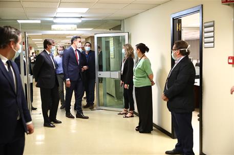 17/06/2020. Sánchez visita el Centro de Coordinación de Alertas y Emergencias Sanitarias. El presidente del Gobierno, Pedro Sánchez, durante...