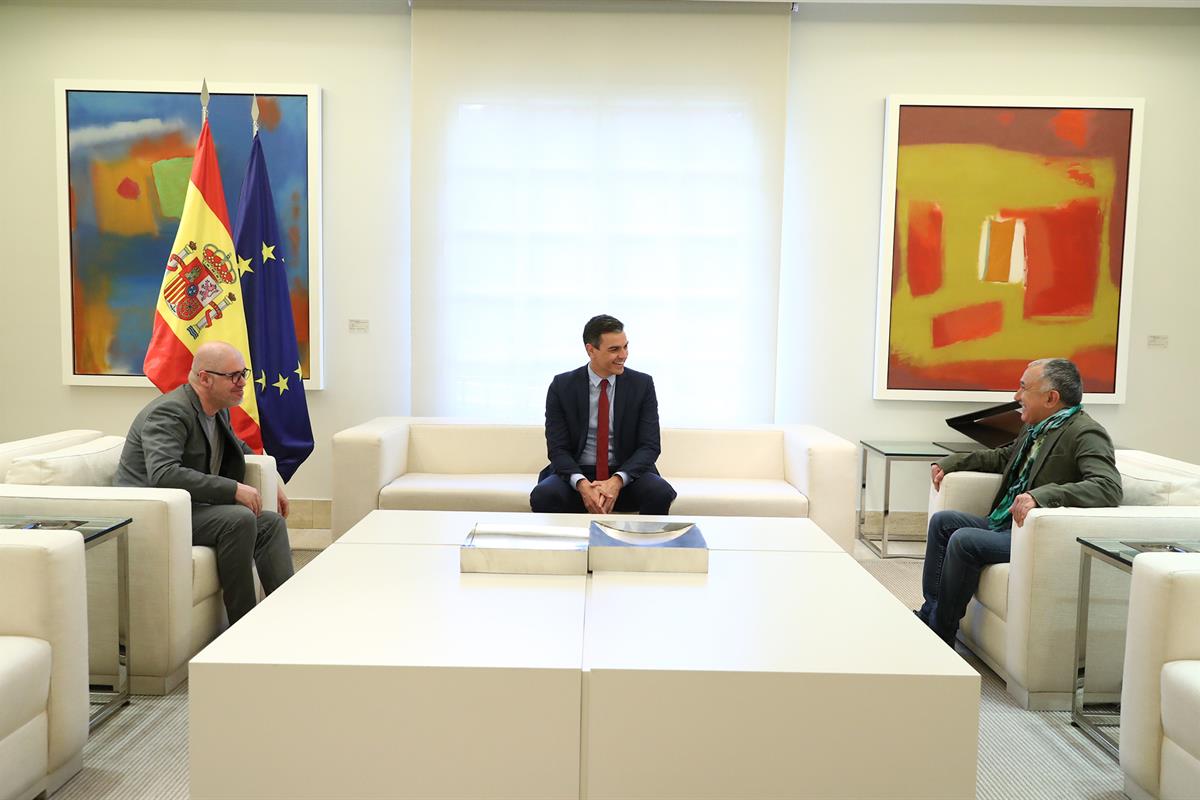 17/06/2020. Pedro Sánchez recibe a UGT y CCOO. El presidente del Gobierno conversa con los secretarios generales, de UGT, Pepe Álvarez, y de...