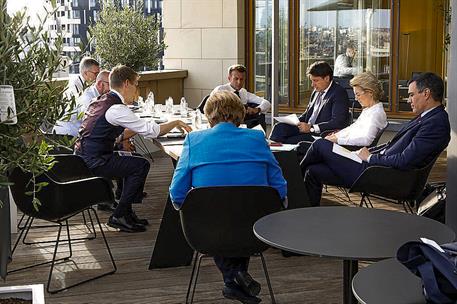 18/07/2020. Pedro Sánchez asiste a la reunión del Consejo Europeo extraordinario en Bruselas. El presidente del Gobierno, Pedro Sánchez, jun...