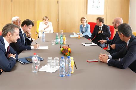 19/07/2020. Pedro Sánchez asiste a la reunión del Consejo Europeo extraordinario en Bruselas. El presidente del Gobierno, Pedro Sánchez, jun...