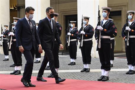 20/10/2020. Pedro Sánchez visita Italia. El presidente del Gobierno, Pedro Sánchez, es recibido por el primer ministro de la República Itali...