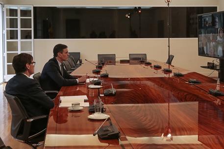 21/03/2020. Sánchez preside la reunión del Comité CientíficoTécnico COVID-19. El presidente del Gobierno, Pedro Sánchez, acompañado del mini...