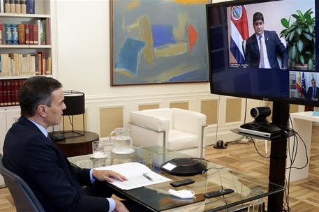 21/09/2020. Pedro Sánchez se reúne por videoconferencia con el presidente de Costa Rica. El presidente del Gobierno, Pedro Sánchez, se reúne...