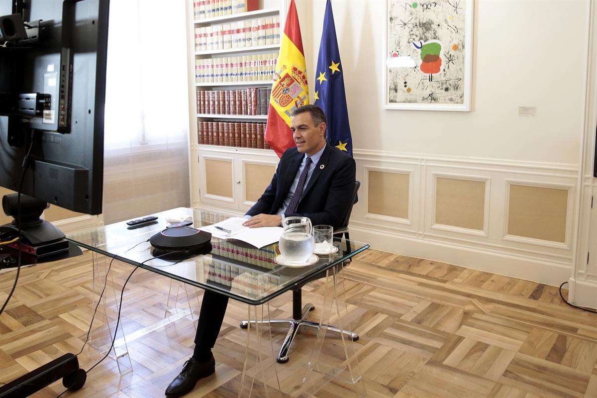 21/09/2020. Pedro Sánchez se reúne por videoconferencia con el presidente de Costa Rica. El presidente del Gobierno, Pedro Sánchez, se reúne...