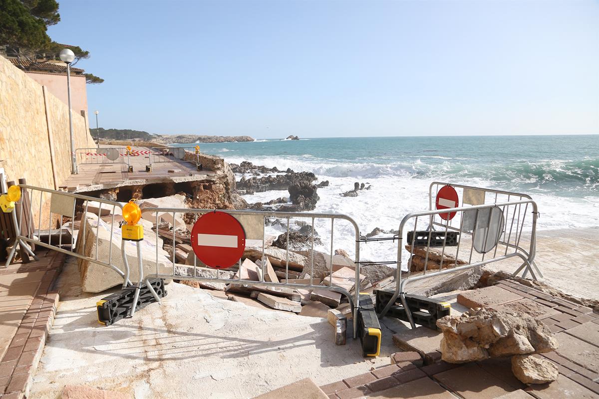 23/01/2020. Sánchez visita las zonas afectadas por el temporal en Cataluña y Baleares. Efectos de las inundaciones en Cala Ratjada (Baleares).