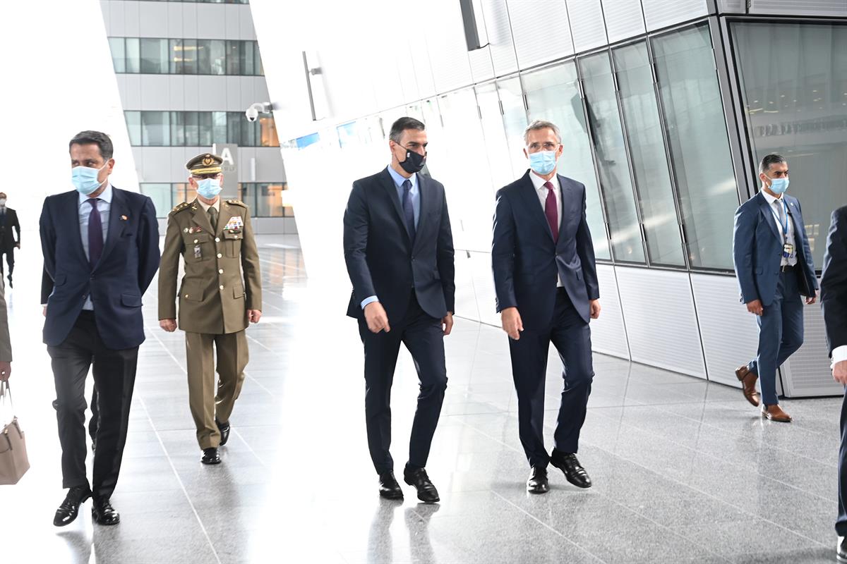 23/09/2020. Reunión de Pedro Sánchez y el secretario general de la OTAN, Jens Stoltenberg. El presidente del Gobierno, Pedro Sánchez, y el s...