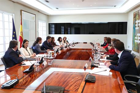 24/02/2020. Pedro Sánchez preside la reunión de la Comisión Interministerial de Agricultura. El presidente del Gobierno, Pedro Sánchez, dura...