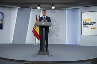 El presidente del Gobierno, Pedro Sánchez, durante su commparecencia en La Moncloa