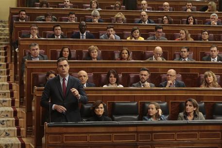 26/02/2020. Sánchez asiste a la sesión plenaria de control al Gobierno. El presidente del Gobierno, Pedro Sánchez, junto a la vicepresidenta...