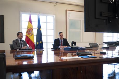 26/03/2020. Pedro Sánchez asiste, por videoconferencia, a la reunión del G-20. El presidente del Gobierno, Pedro Sánchez, durante la reunión...