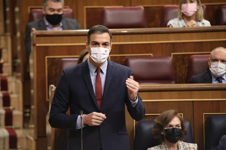 28/10/2020. Pedro Sánchez asiste a la sesión de control en el Congreso. El presidente del Gobierno, Pedro Sánchez, interviene en la sesión d...