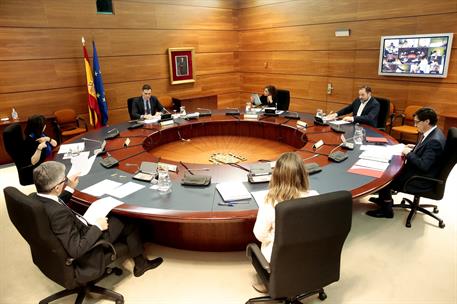29/03/2020. Consejo de Ministros extraordinario. El presidente del Gobierno, Pedro Sánchez, preside el Consejo de Ministros extraordinario. ...