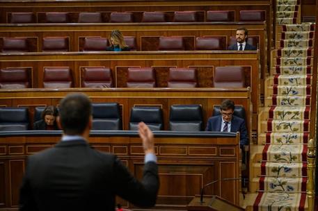 29/04/2020. Pedro Sánchez interviene en la sesión de control al Gobierno en el Congreso. El presidente del Gobierno, Pedro Sánchez, durante ...
