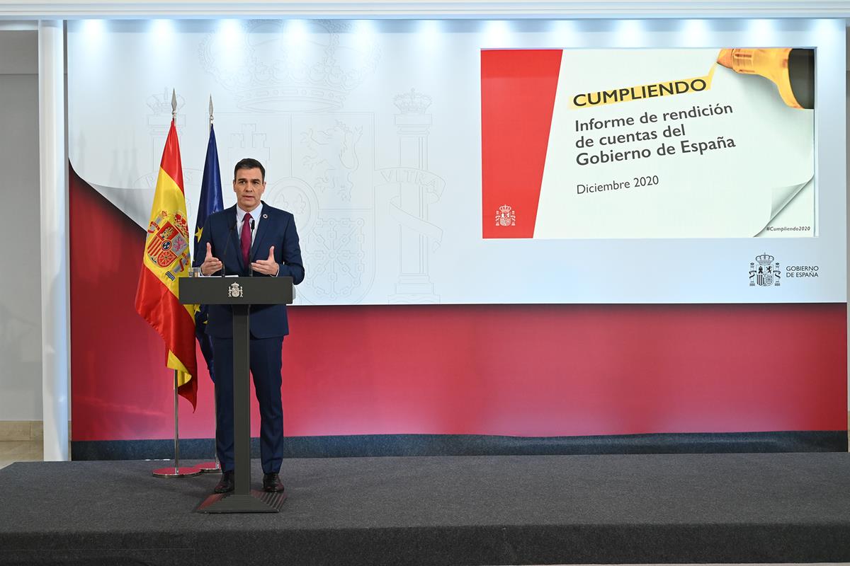 29/12/2020. Pedro Sánchez presenta el primer informe de rendición de cuentas del Gobierno de España. El Presidente del Gobierno, Pedro Sánch...