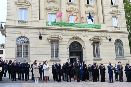 1/06/2021. Inauguración del Centro Memorial de las Víctimas del Terrorismo en Vitoria. El presidente del Gobierno, Pedro Sánchez, junto a lo...