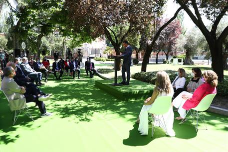 1/07/2021. Sánchez preside la firma del acuerdo para reforzar el sistema público de pensiones. El presidente del Gobierno, Pedro Sánchez, du...