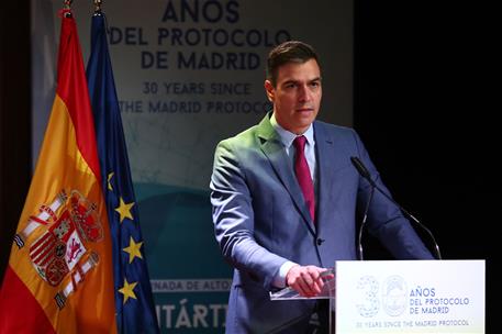 4/10/2021. Pedro Sánchez inaugura el evento por el 30º aniversario del 'Protocolo de Madrid'. El presidente del Gobierno, Pedro Sánchez, dur...