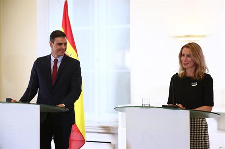 6/07/2021. Pedro Sánchez viaja a Estonia. El presidente del Gobierno, Pedro Sánchez, y la primera ministra de la República de Estonia, Kaja ...