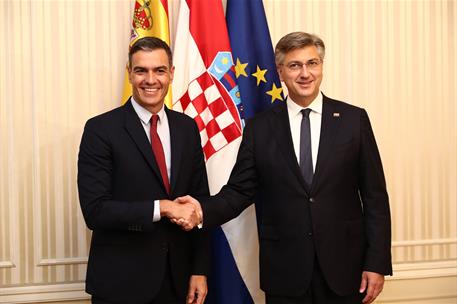 6/10/2021. Visita oficial de Pedro Sánchez a Croacia. El presidente del Gobierno, Pedro Sánchez, es recibido por el primer ministro de la Re...