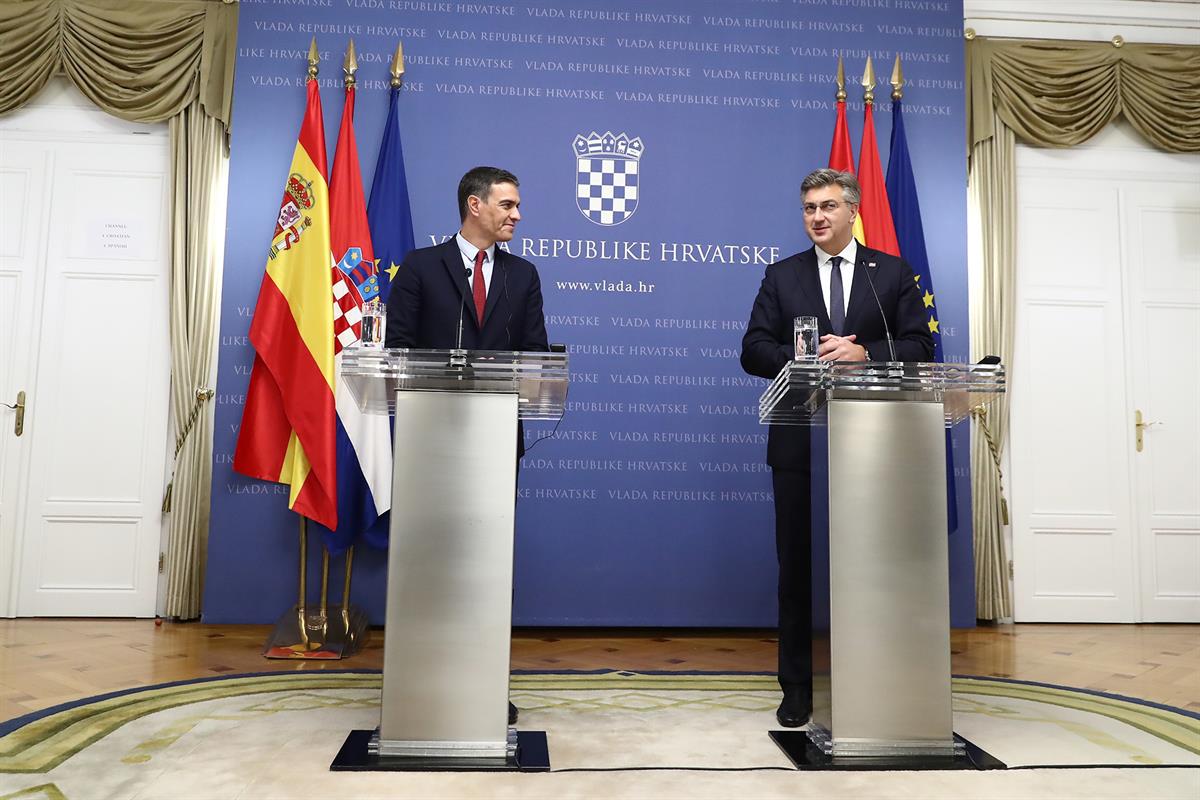 6/10/2021. Visita oficial de Pedro Sánchez a Croacia. Declaración institucional ante los medios de comunicación del presidente del Gobierno,...